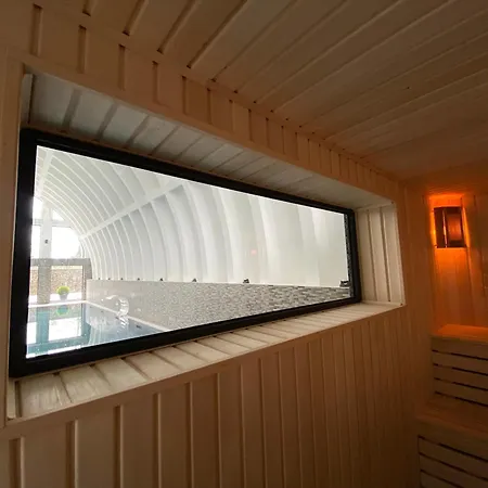 гірський континент Hotel Yablunytsia